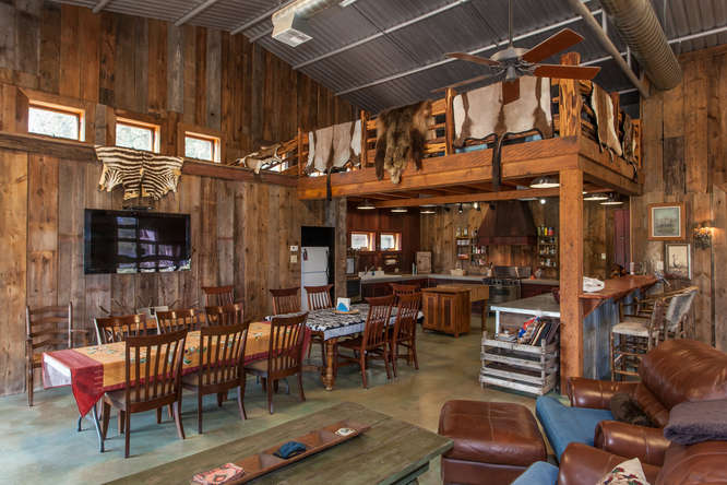 Quattro B Ranch  Dhanis TX small  007 Kitchen Area Loft  